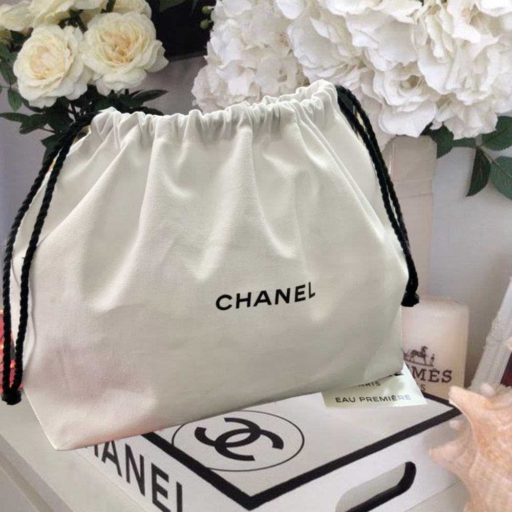 CHANEL white cotton canvas drawstring pouch cosmetic bag storage bag - Authentic